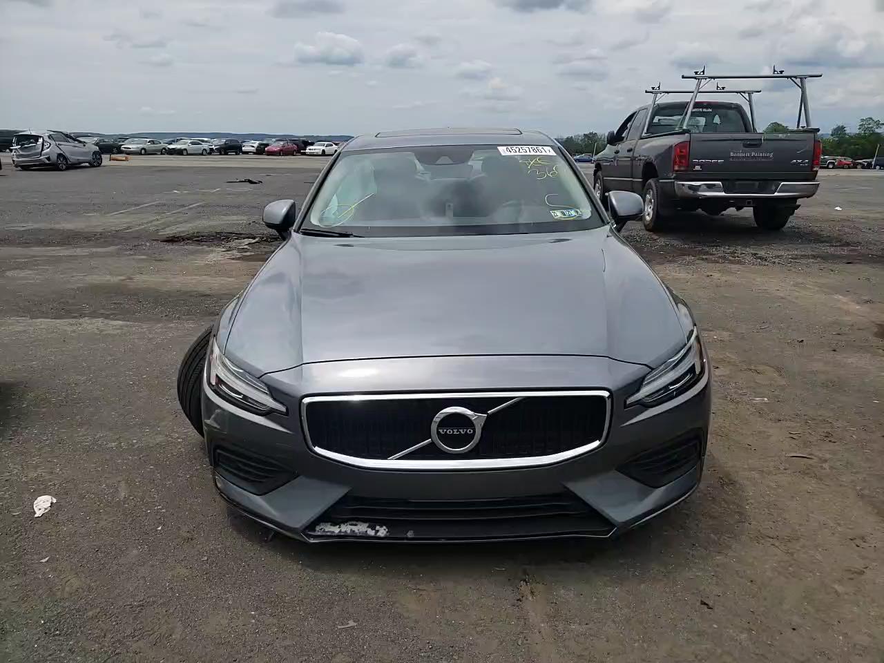 2020 VOLVO S60 T6 MOM 7JRA22TK8LG041755