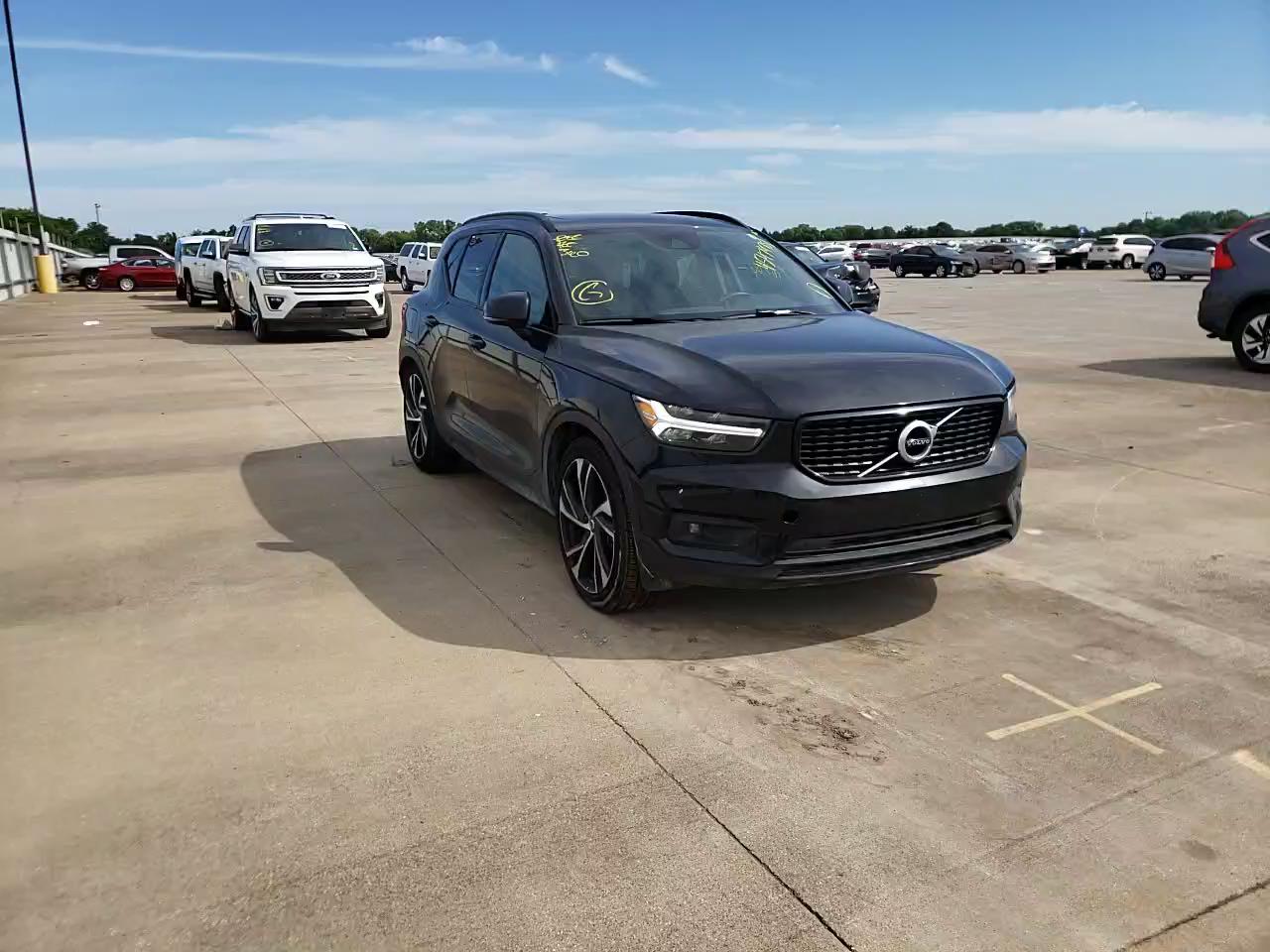 2020 VOLVO XC40 T5 R- YV4162UM8L2217359