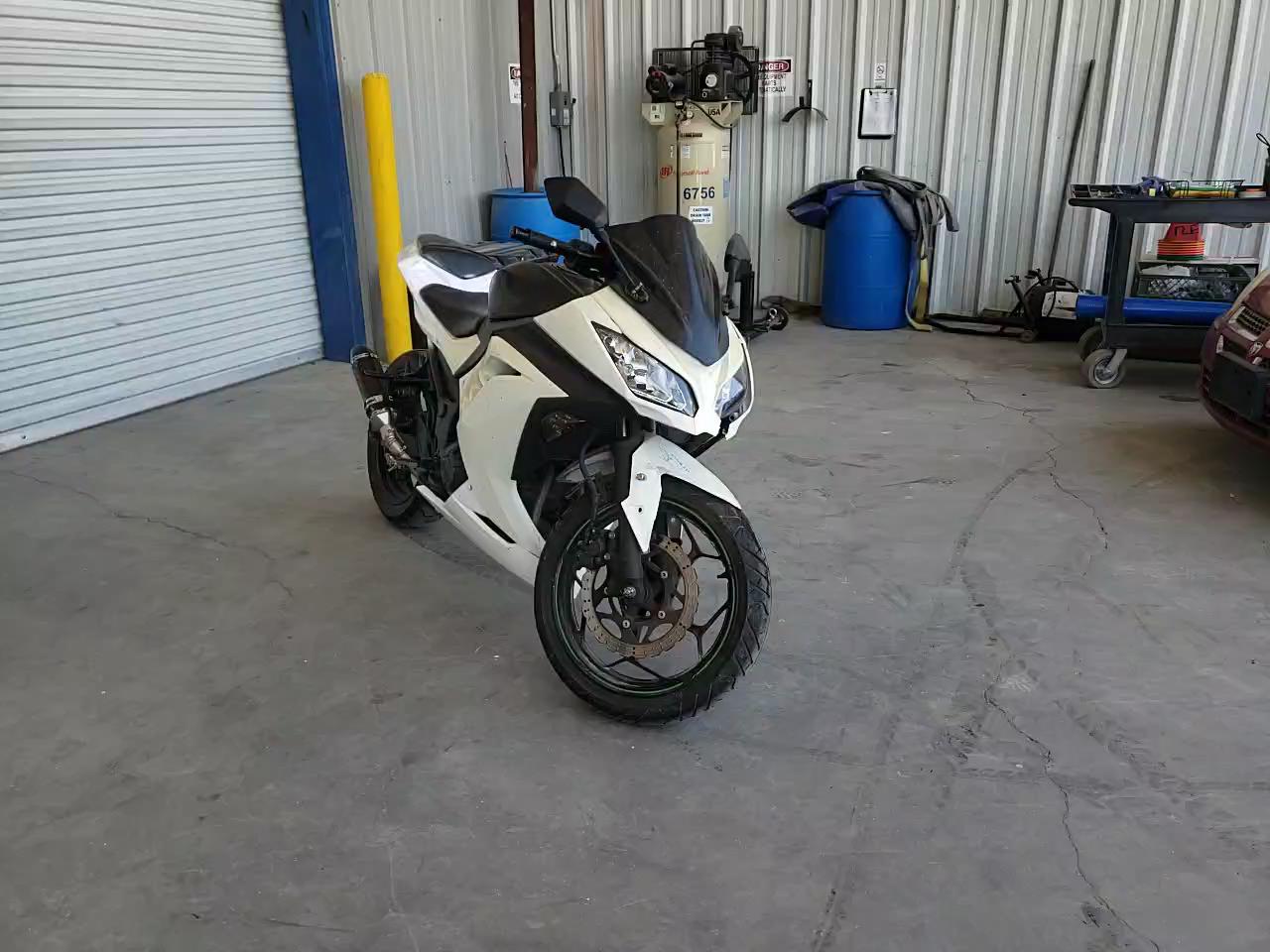 2015 KAWASAKI EX300 A JKAEX8A16FDA23210