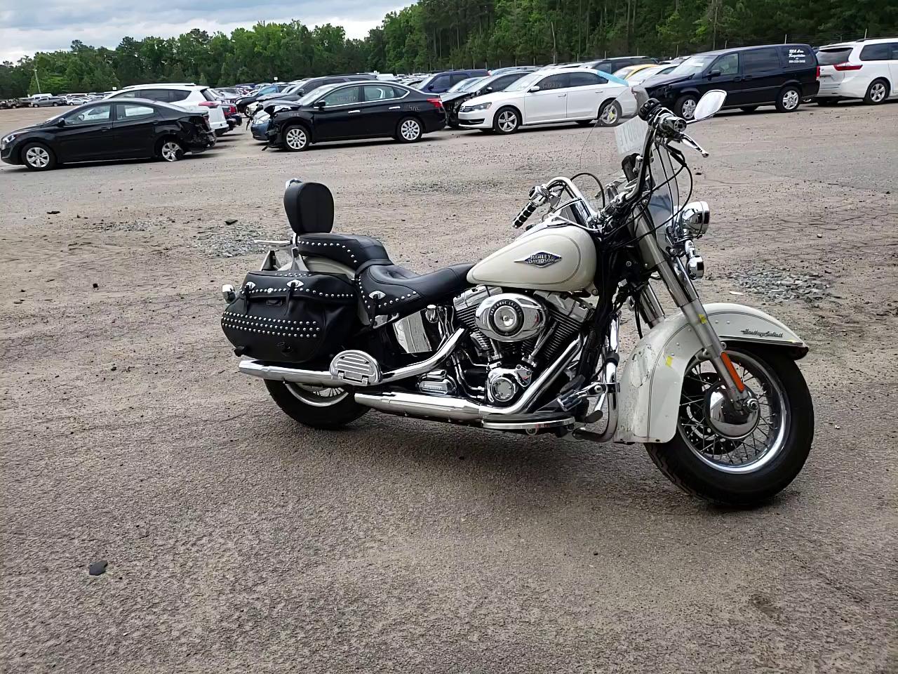 2014 HARLEY-DAVIDSON FLSTC HERI 1HD1BWV13EB037427