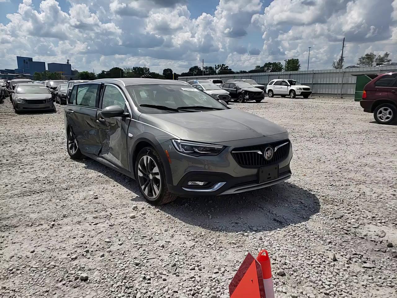 2019 BUICK REGAL TOUR W04GV8SX2K1005572