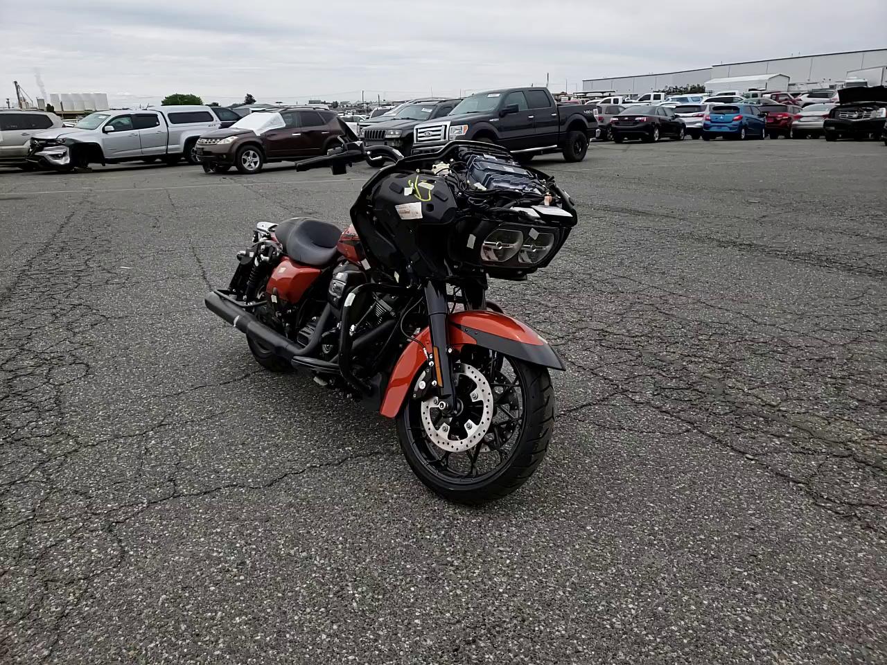 2020 HARLEY-DAVIDSON FLTRXS 1HD1KTP15LB647354