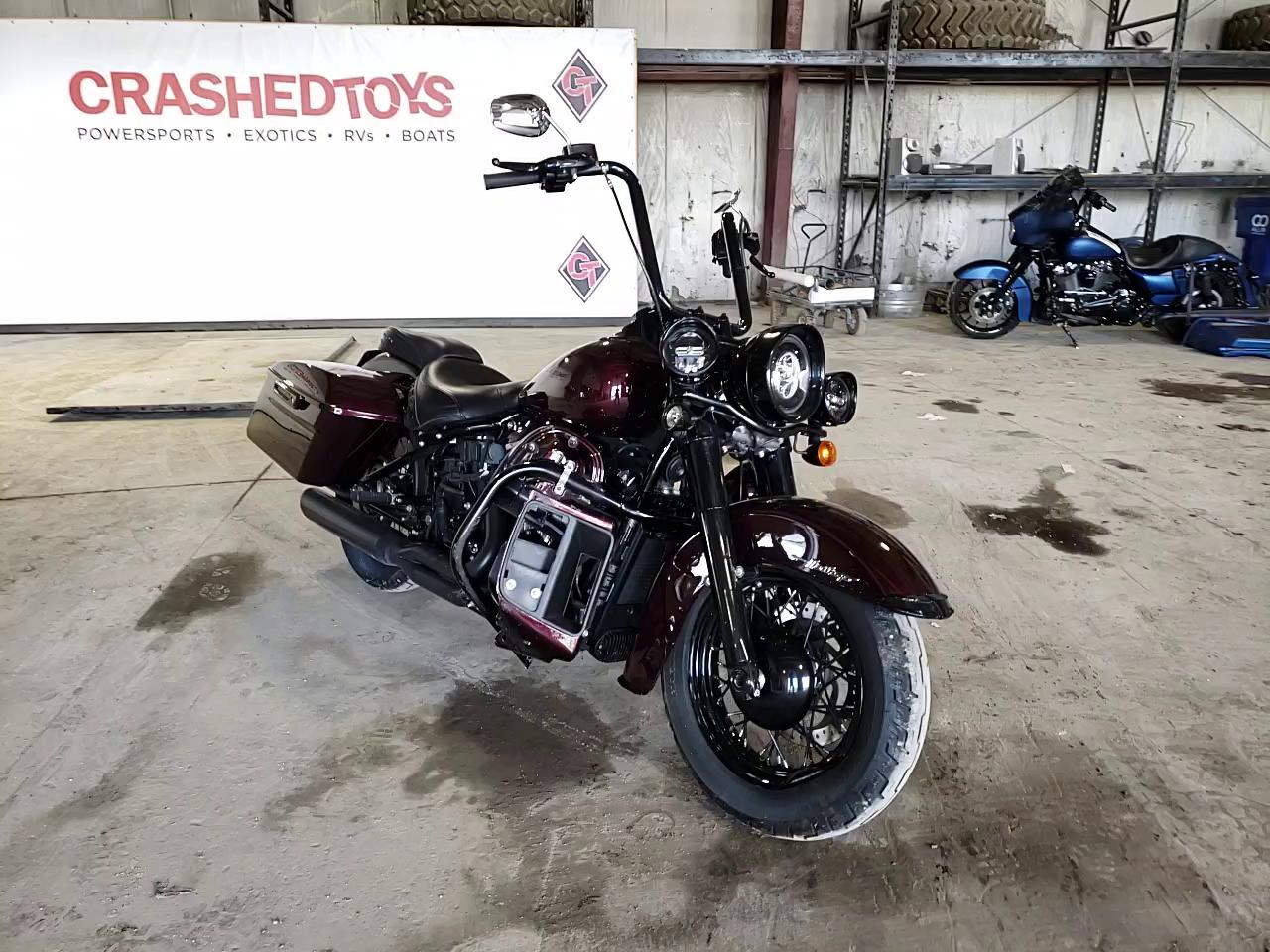 2018 HARLEY-DAVIDSON FLHCS HERI 1HD1YBK14JC018322