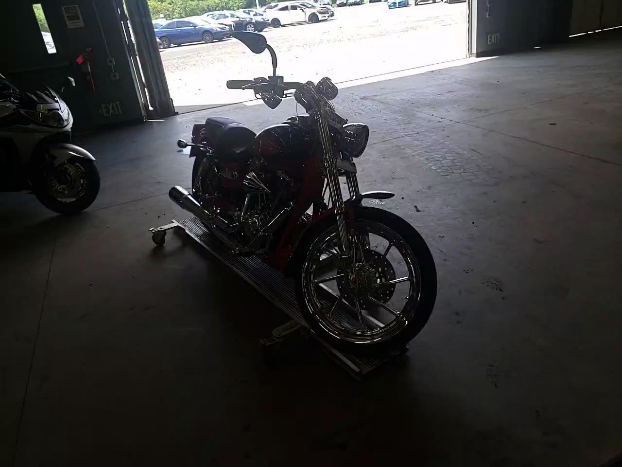 2007 HARLEY-DAVIDSON FXDSE 1HD1PS8147K975297
