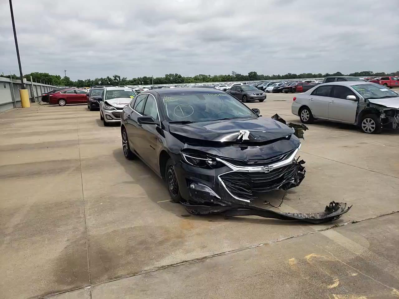 2021 CHEVROLET MALIBU RS 1G1ZG5ST2MF007146