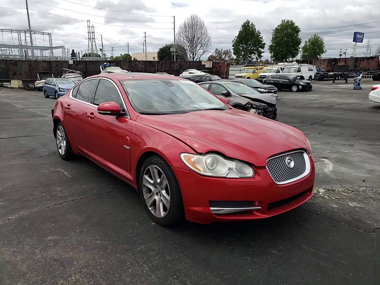 2010 JAGUAR XF LUXURY SAJWA0FA6AHR55722