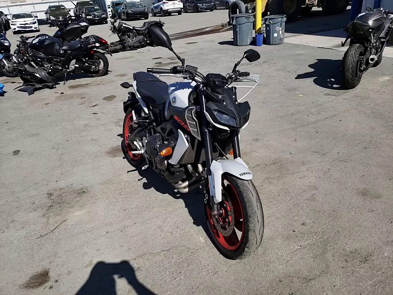 2020 YAMAHA MT09 C JYARN53Y8LA001611