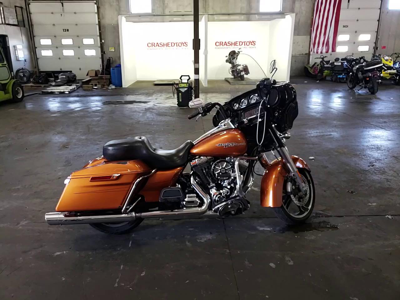 2014 HARLEY-DAVIDSON FLHXS STRE 1HD1KRM14EB712009