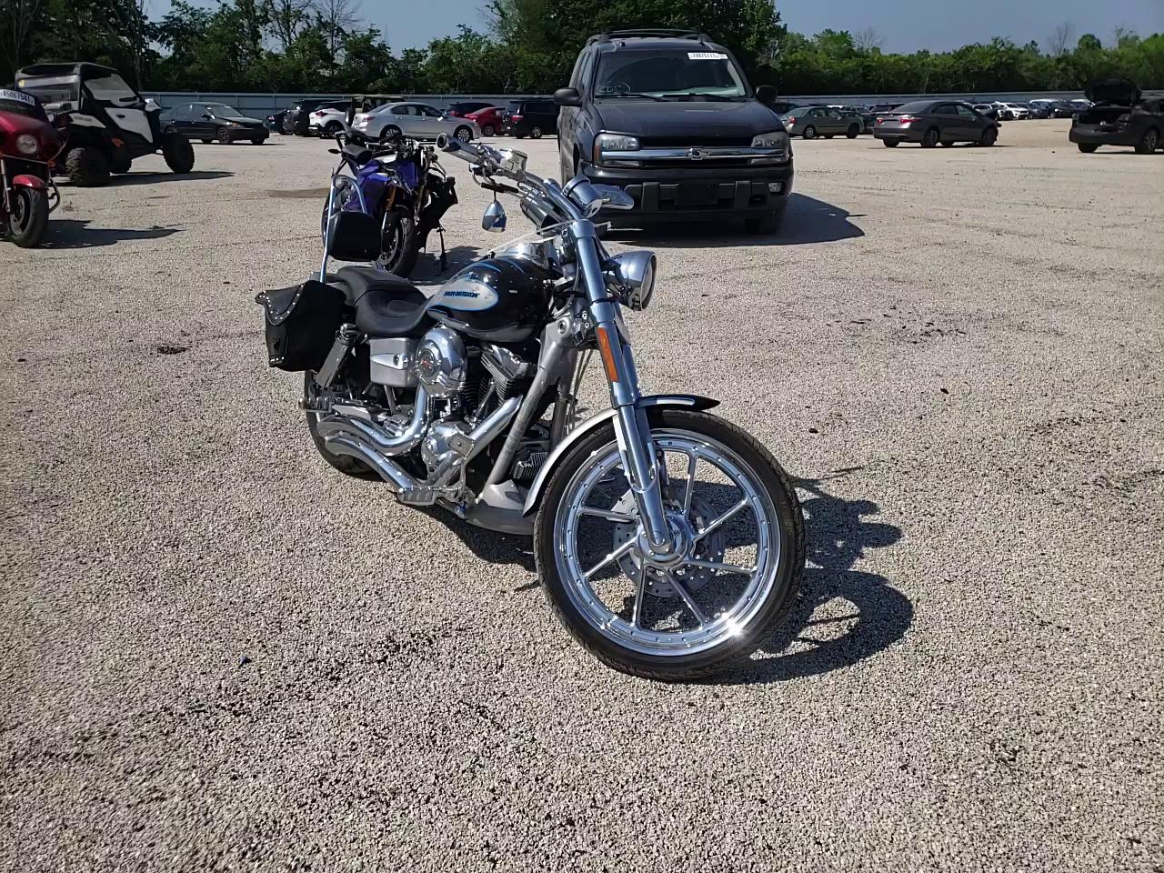 2007 HARLEY-DAVIDSON FXDSE 1HD1PS8197K975148