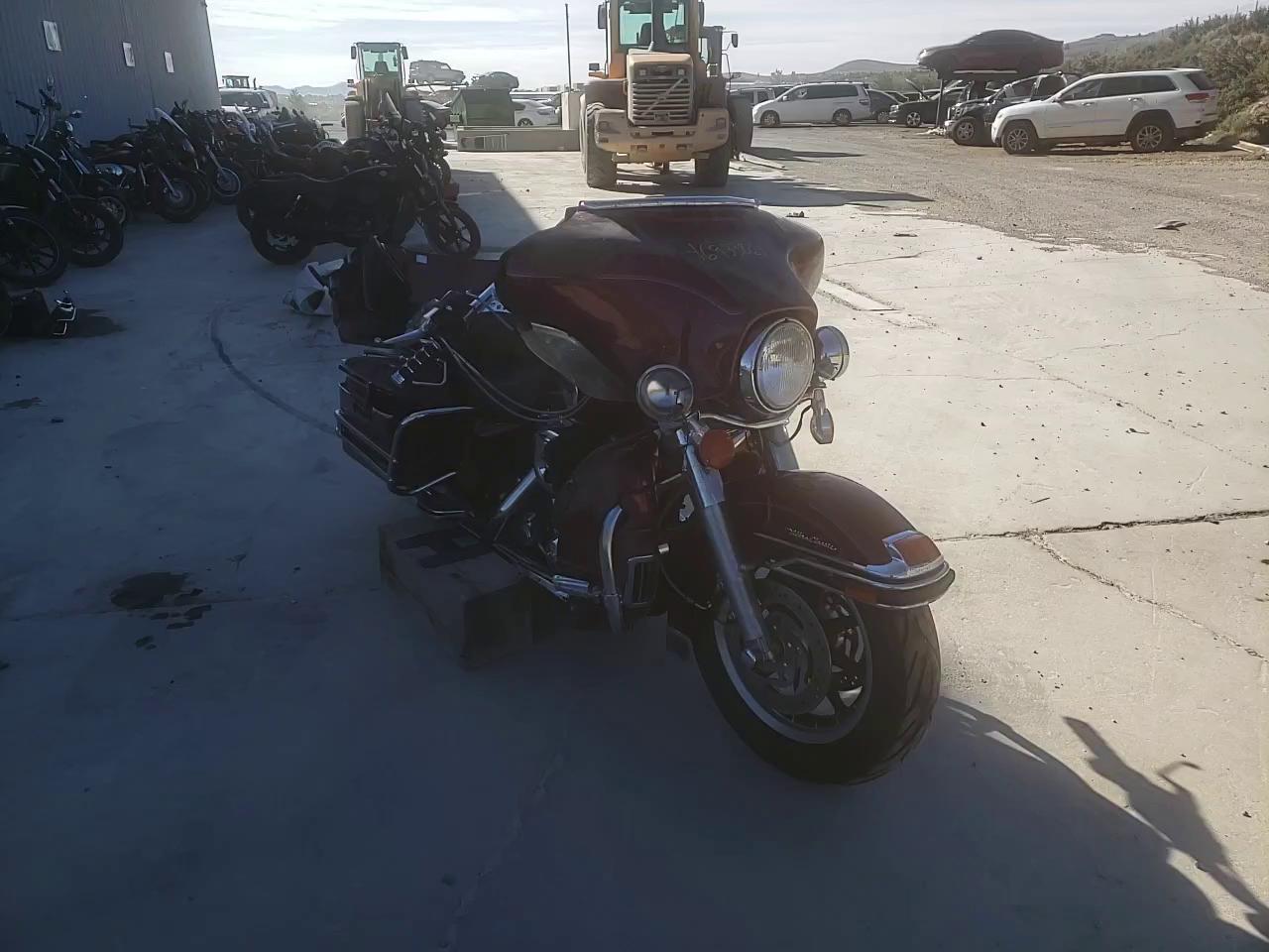 2002 HARLEY-DAVIDSON FLHTCUI 1HD1FCW1X2Y651059