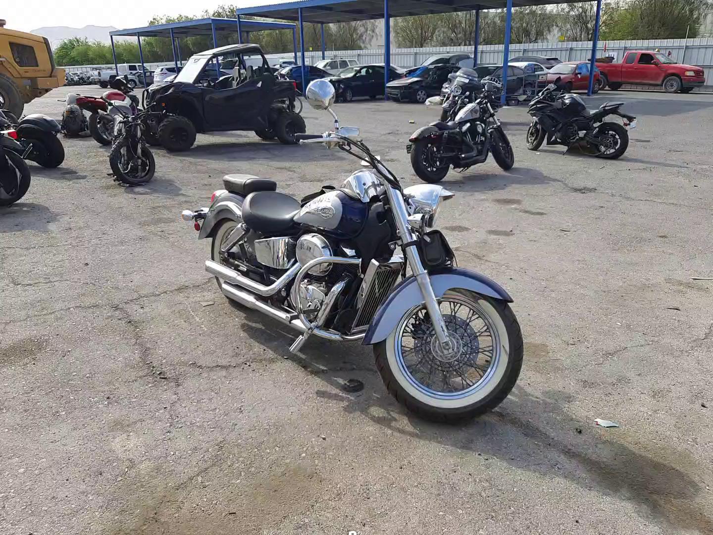 2001 HONDA VT750 CD2 JH2RC446X1K500846