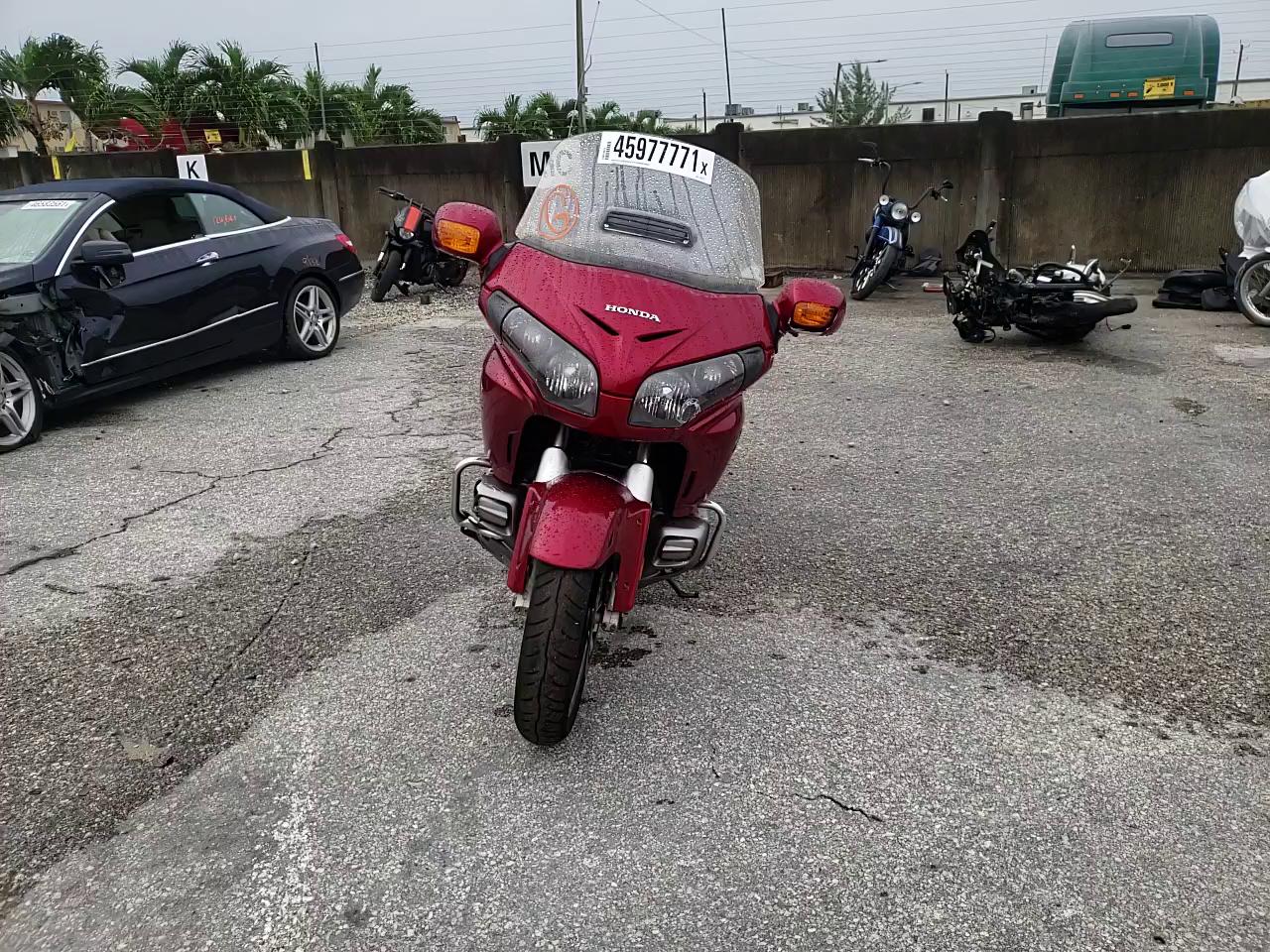 2013 HONDA GL1800 G JH2SC68G1DK100713