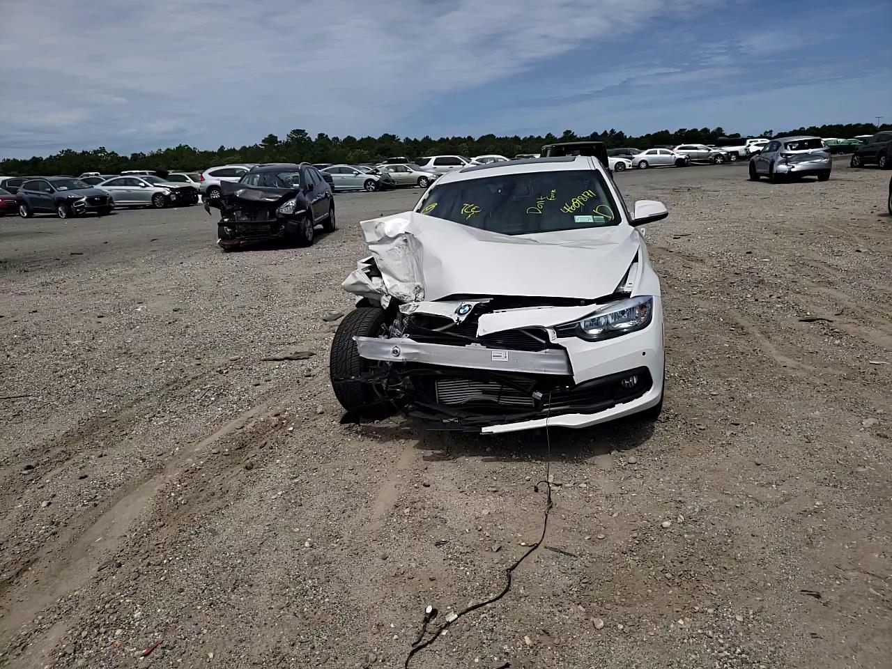 2017 BMW 320 XI WBA8E5G36HNU43671