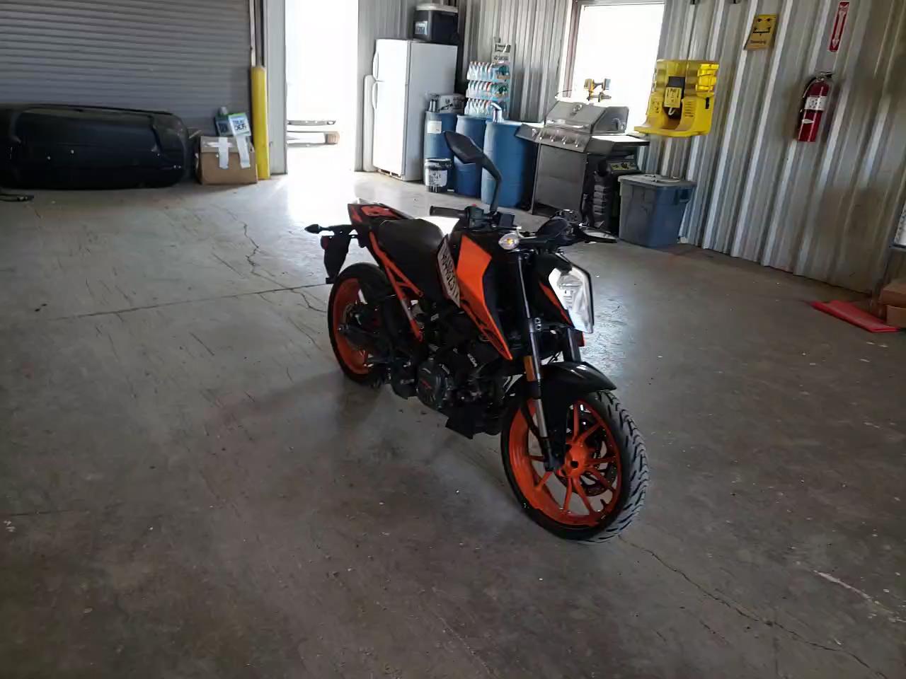 2021 KTM 200 MD2JPC405MC035062