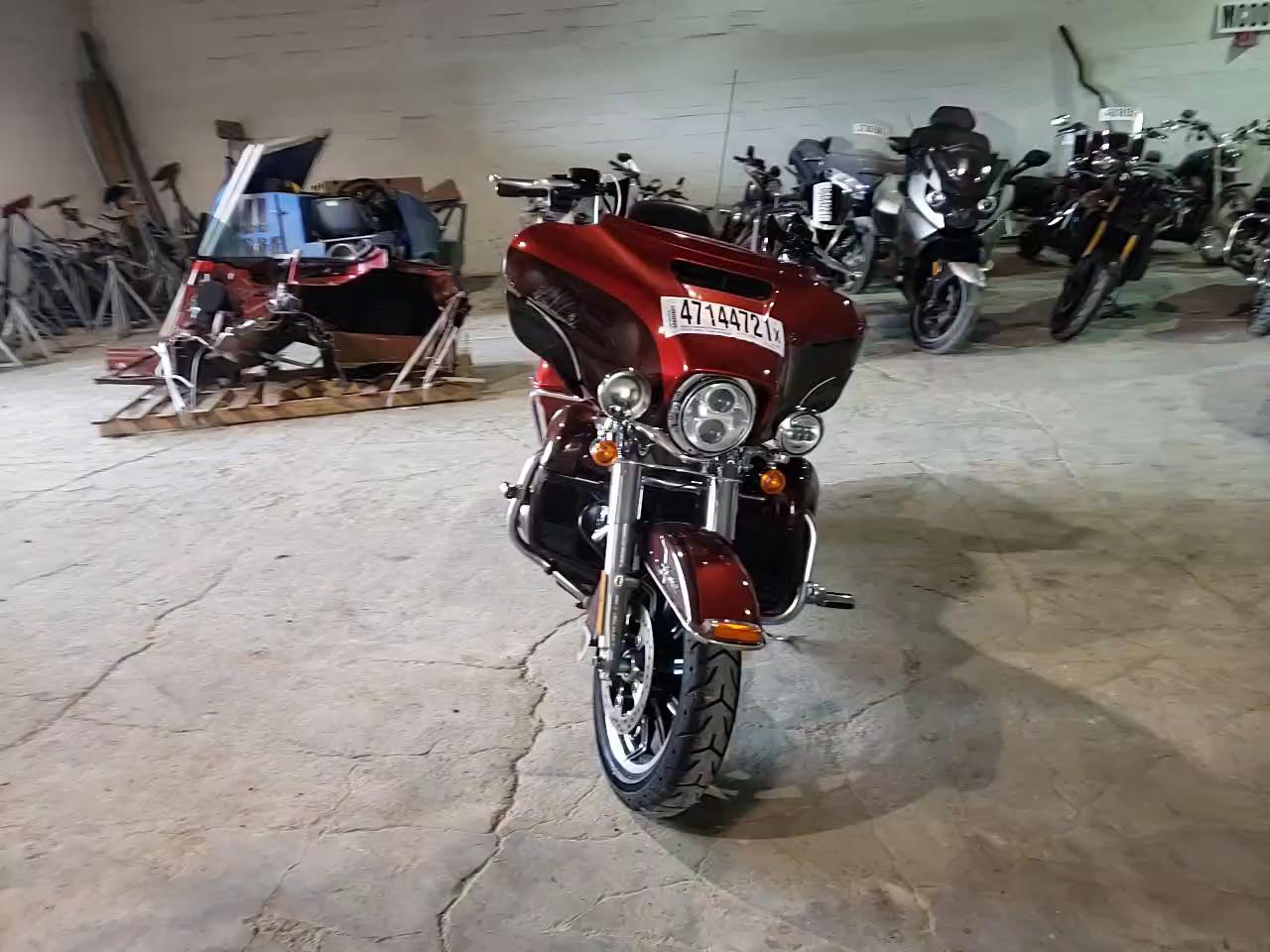 2018 HARLEY-DAVIDSON FLHTK ULTR 1HD1KED17JB628141