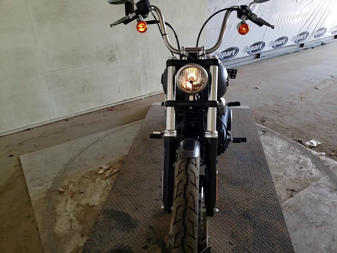 2017 HARLEY-DAVIDSON FXDB DYNA 1HD1GXM12HC317170