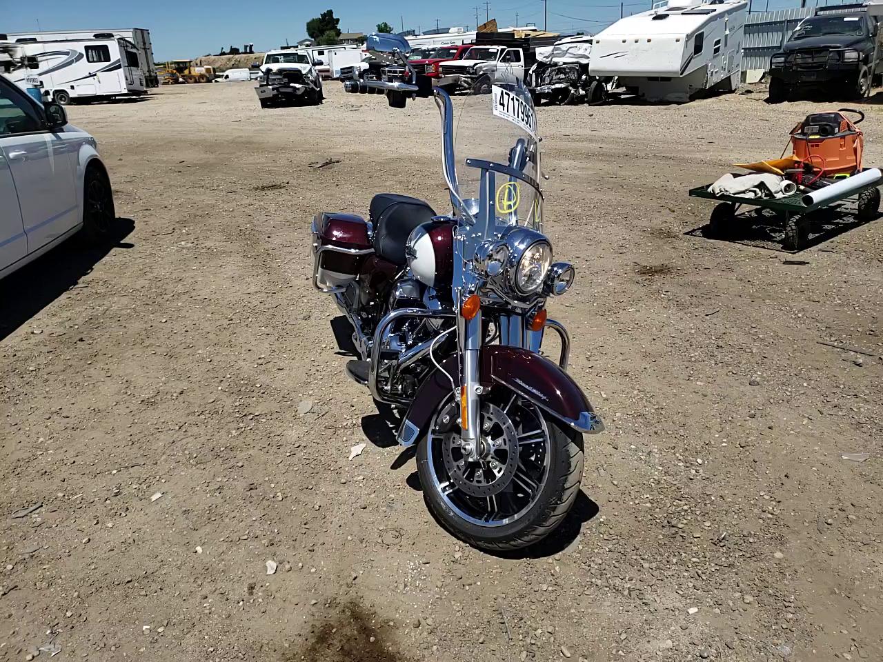 2021 HARLEY-DAVIDSON FLHR 1HD1FBC17MB628312