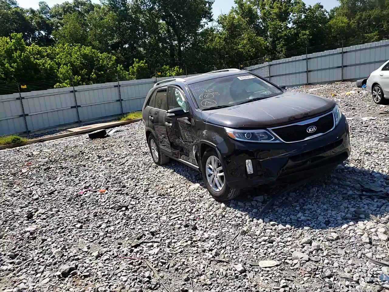 2014 KIA SORENTO 5XYKT3A6XEG427627