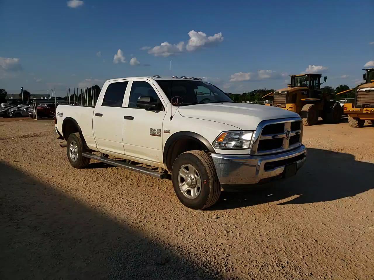 2018 DODGE RAM 2500 3C6UR5CJ0JG231879