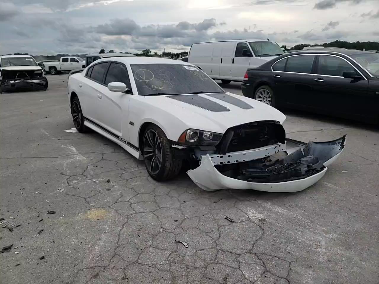 2013 DODGE CHARGER SU 2C3CDXGJ0DH597956