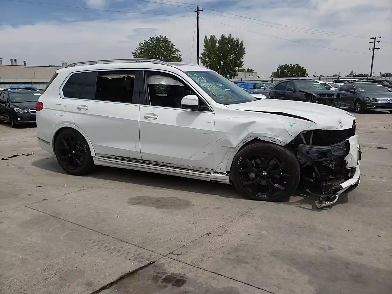 2020 BMW X7 XDRIVE4 5UXCW2C03L9B14207