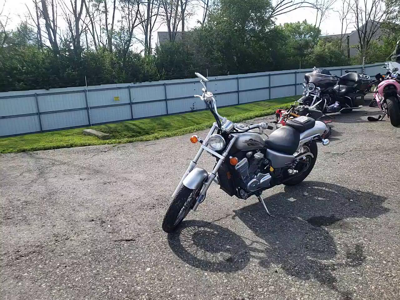 2006 HONDA VT600 CD JH2PC21466K711516