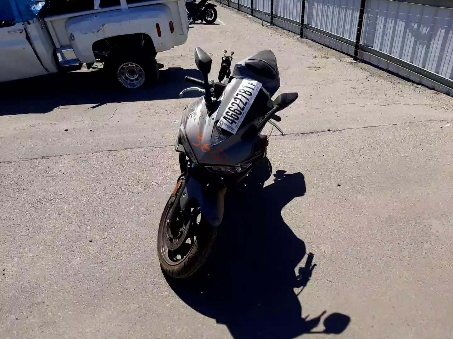 2016 YAMAHA YZFR3 MH3RH06Y4GK014156