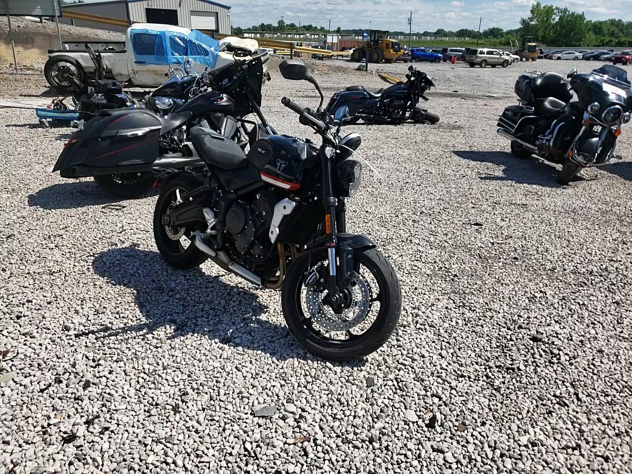 2022 TRIUMPH MOTORCYCLE TRIDENT 66 SMTL10ULXNTAF0585