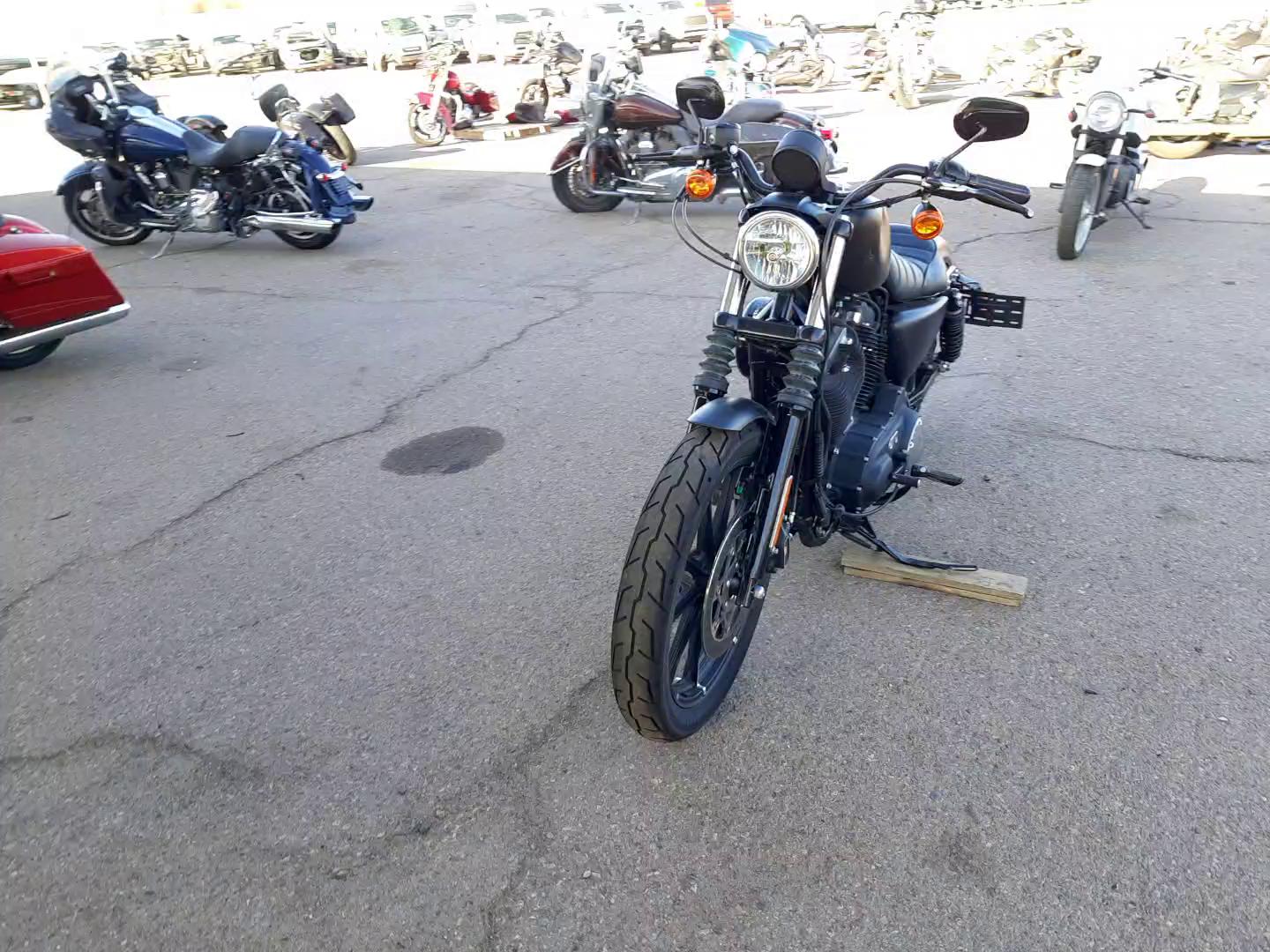 2021 HARLEY-DAVIDSON XL883 N 1HD4LE218MB404409