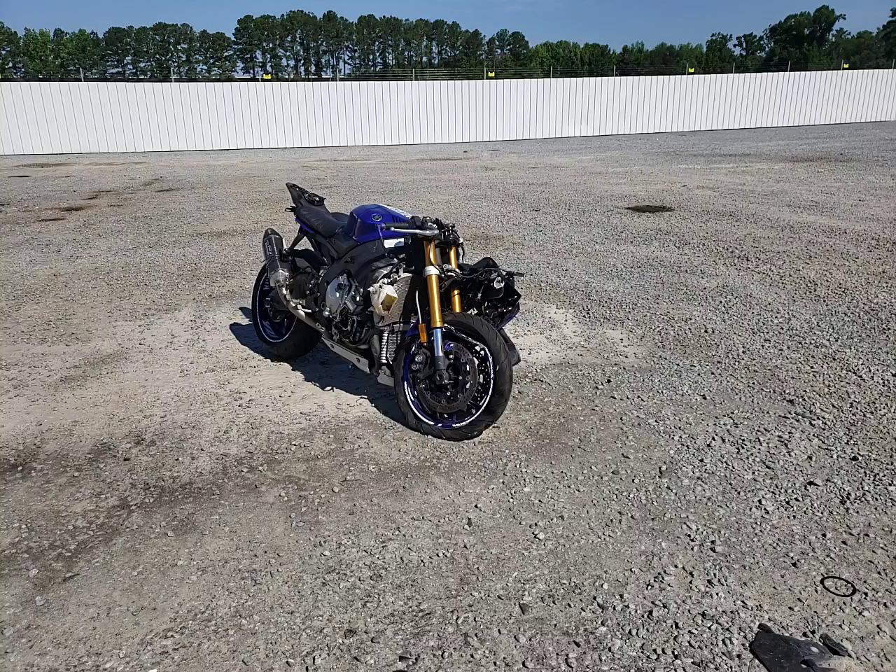 2016 YAMAHA YZFR1 JYARN39E7GA002742