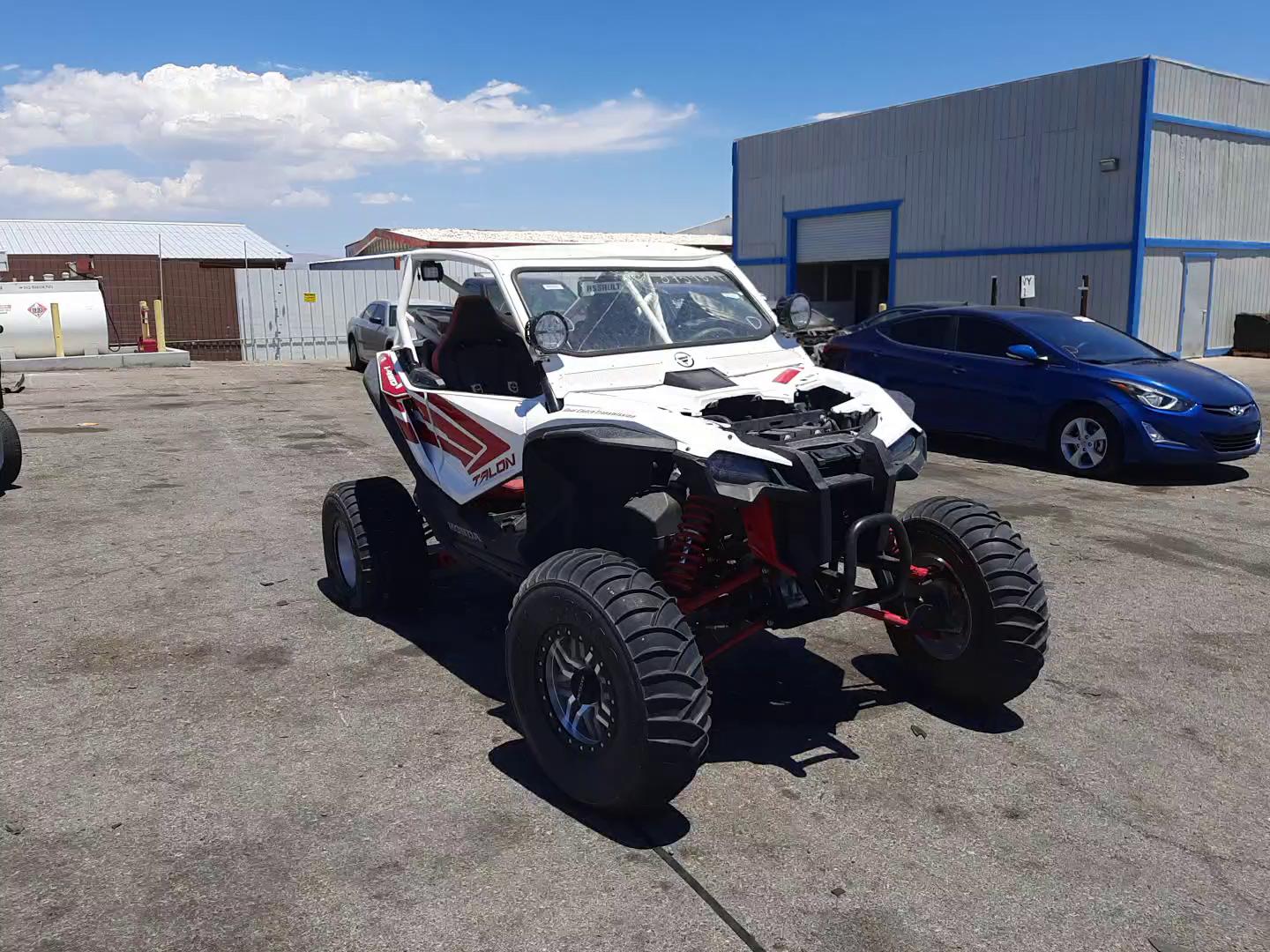2021 HONDA TALON 1HFVE0547M4200333