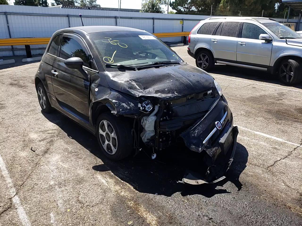 2016 FIAT 500 ELECTR 3C3CFFGE4GT125679