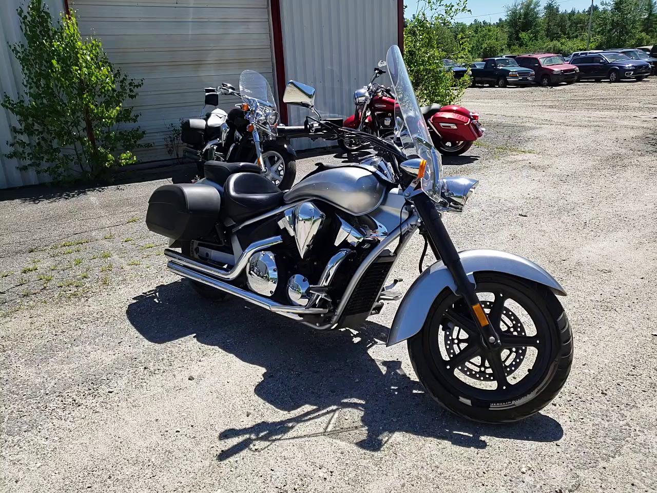 2013 HONDA VT1300 CT JH2SC667XDK300265