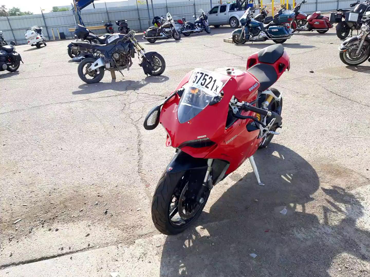 2015 DUCATI SUPERBIKE ZDM14BUW3FB026077