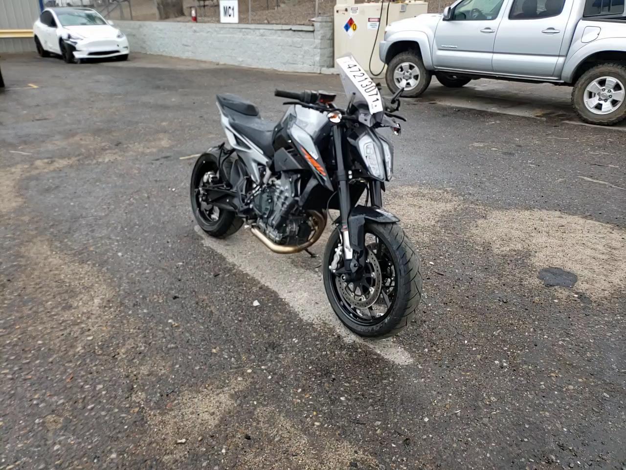 2019 KTM 790 DUKE VBKTU6405KM737736