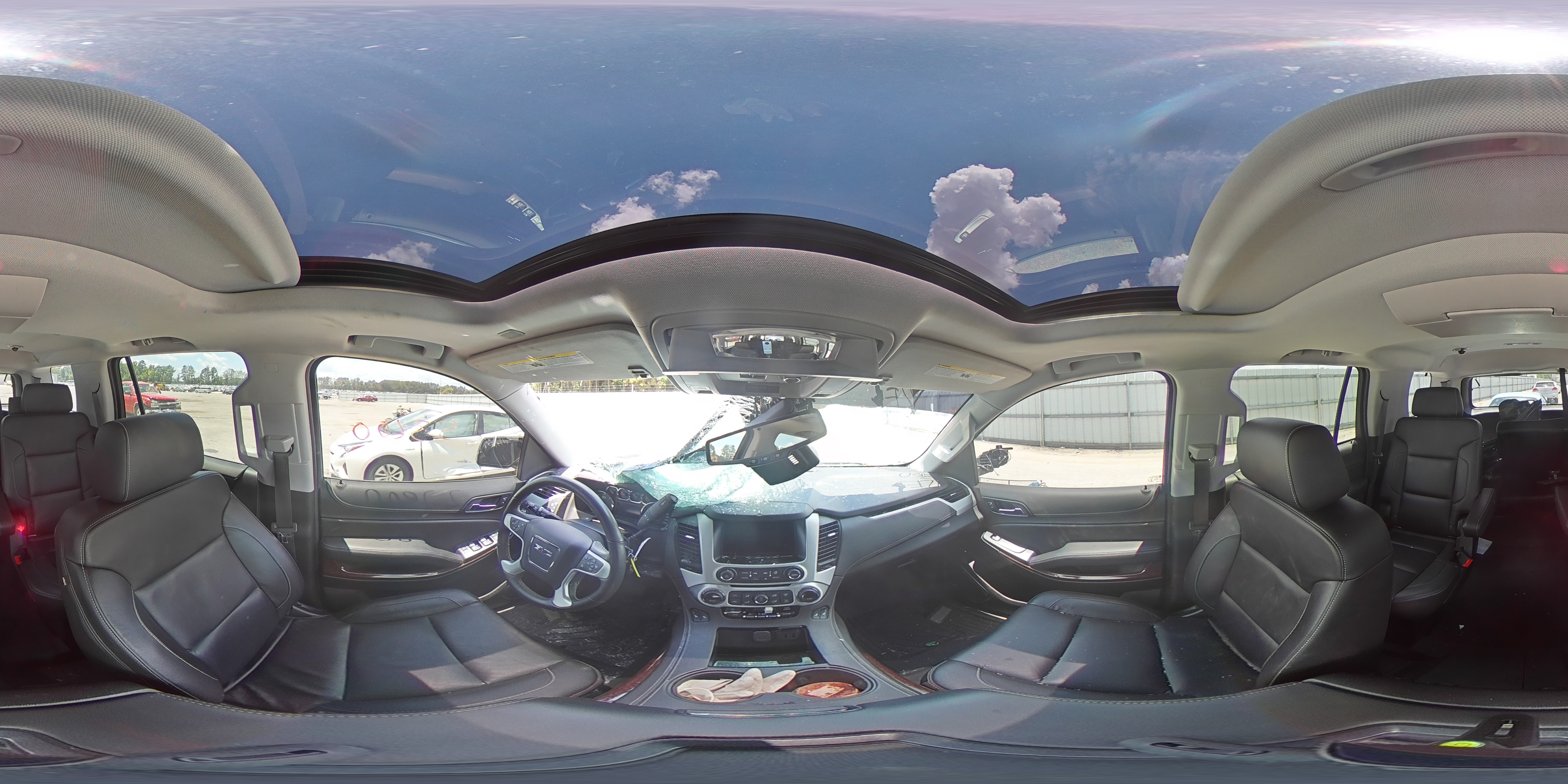 2020 GMC YUKON SLT 1GKS2DKC6LR217266