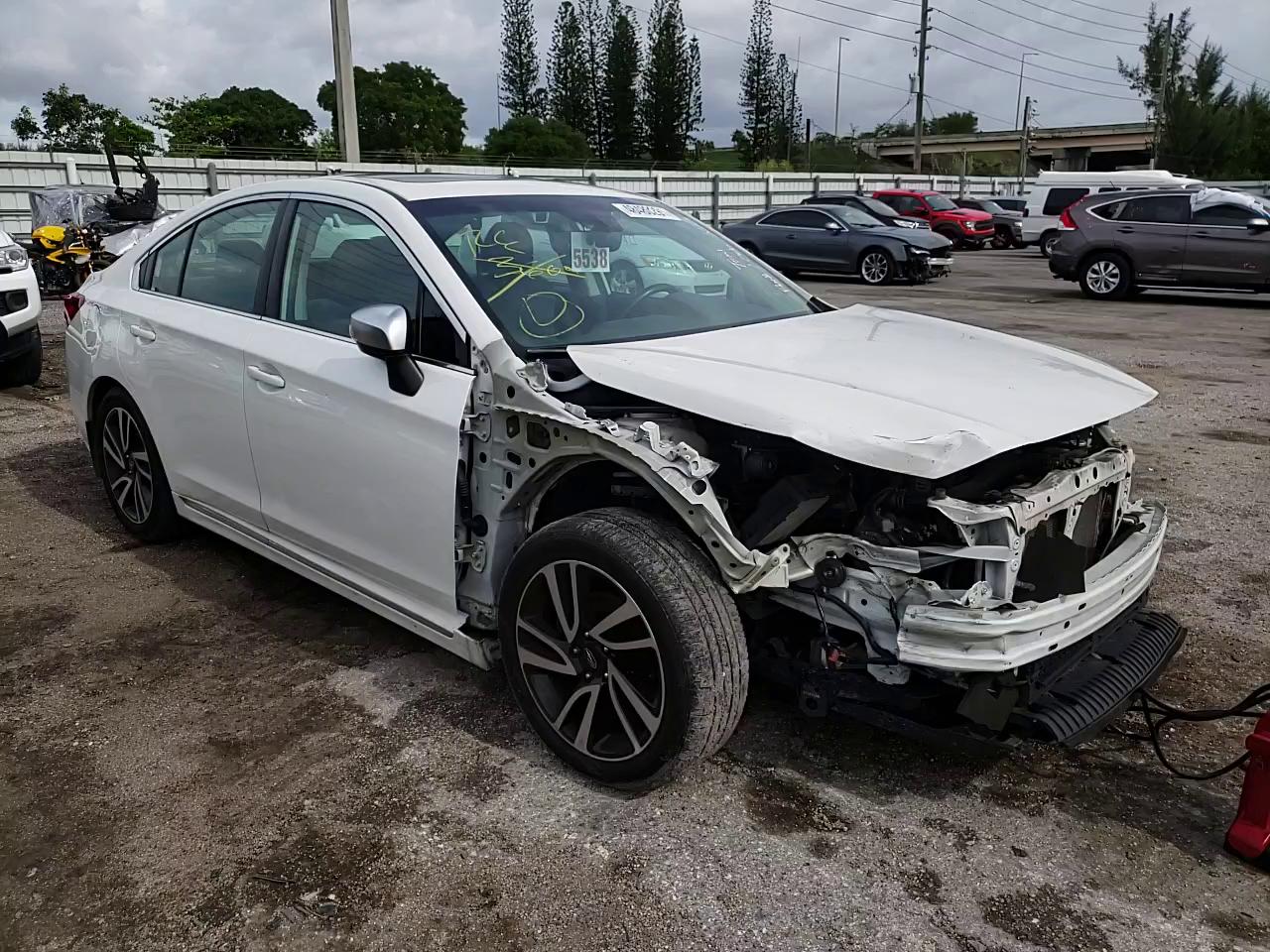 2017 SUBARU LEGACY SPO 4S3BNAS6XH3042333