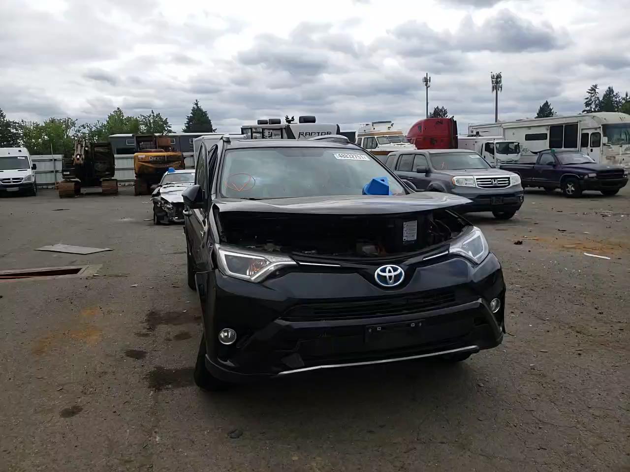 2016 TOYOTA RAV4 HV XL JTMRJREV1GD009385