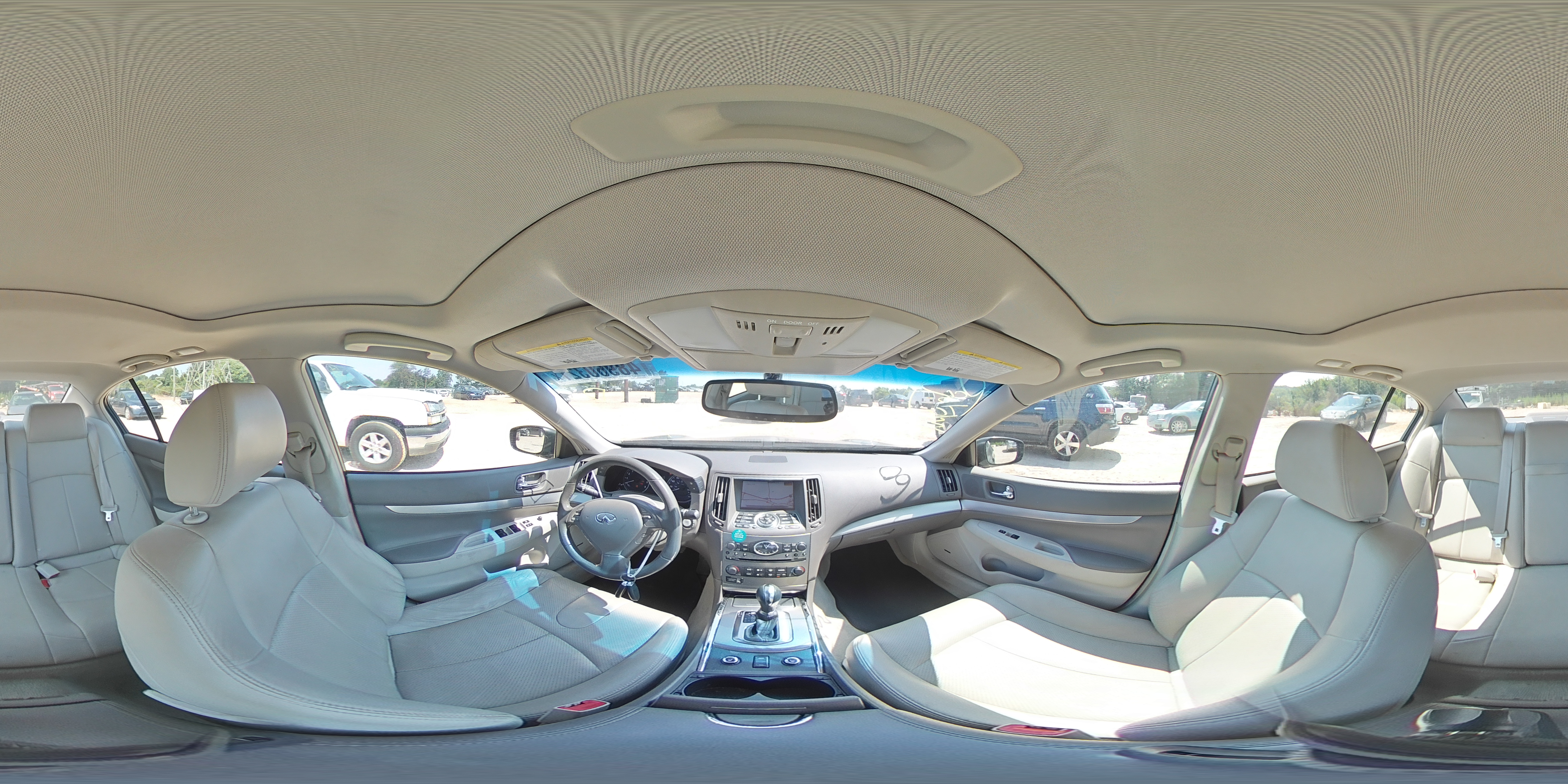 2015 INFINITI Q40 JN1CV6ARXFM650330