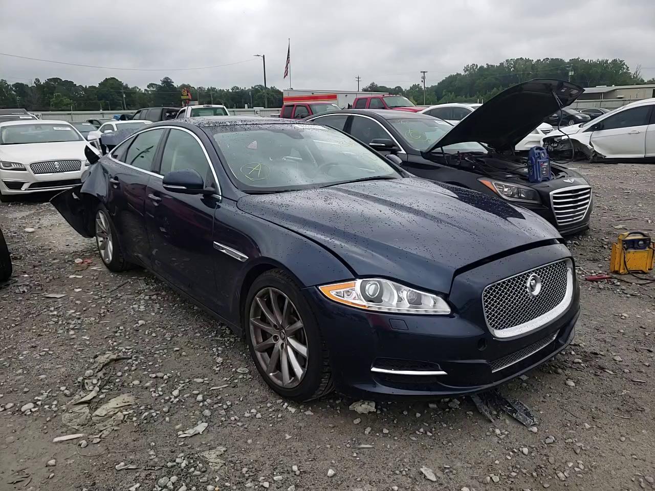 2013 JAGUAR XJ SAJWA1C76D8V52729