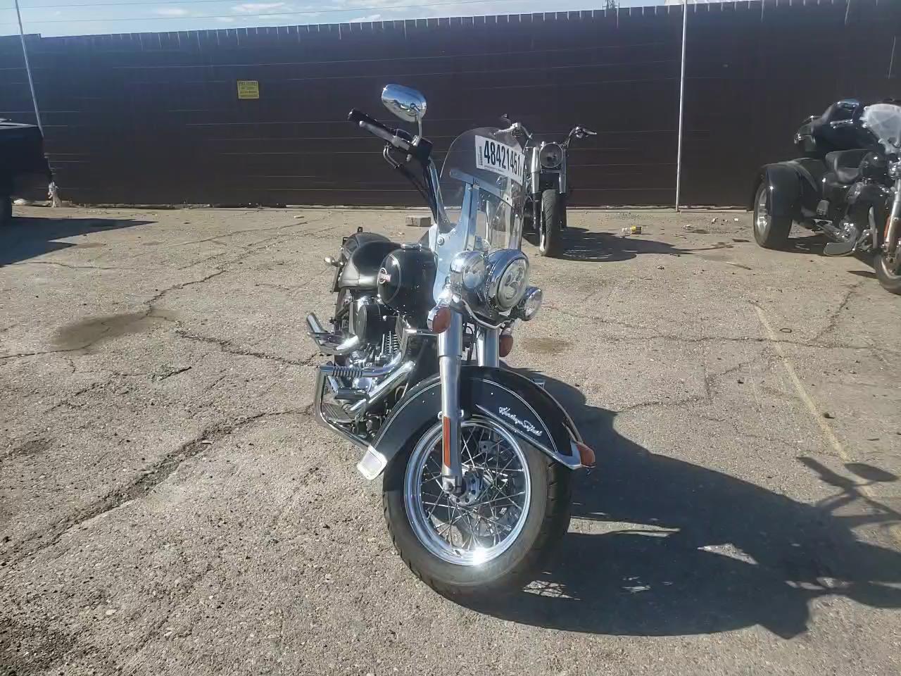 2006 HARLEY-DAVIDSON FLSTCI 1HD1BWB336Y017683