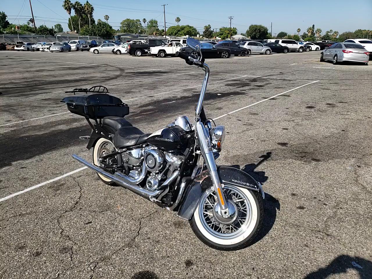 2020 HARLEY-DAVIDSON FLDE 1HD1YCJ27LB037469