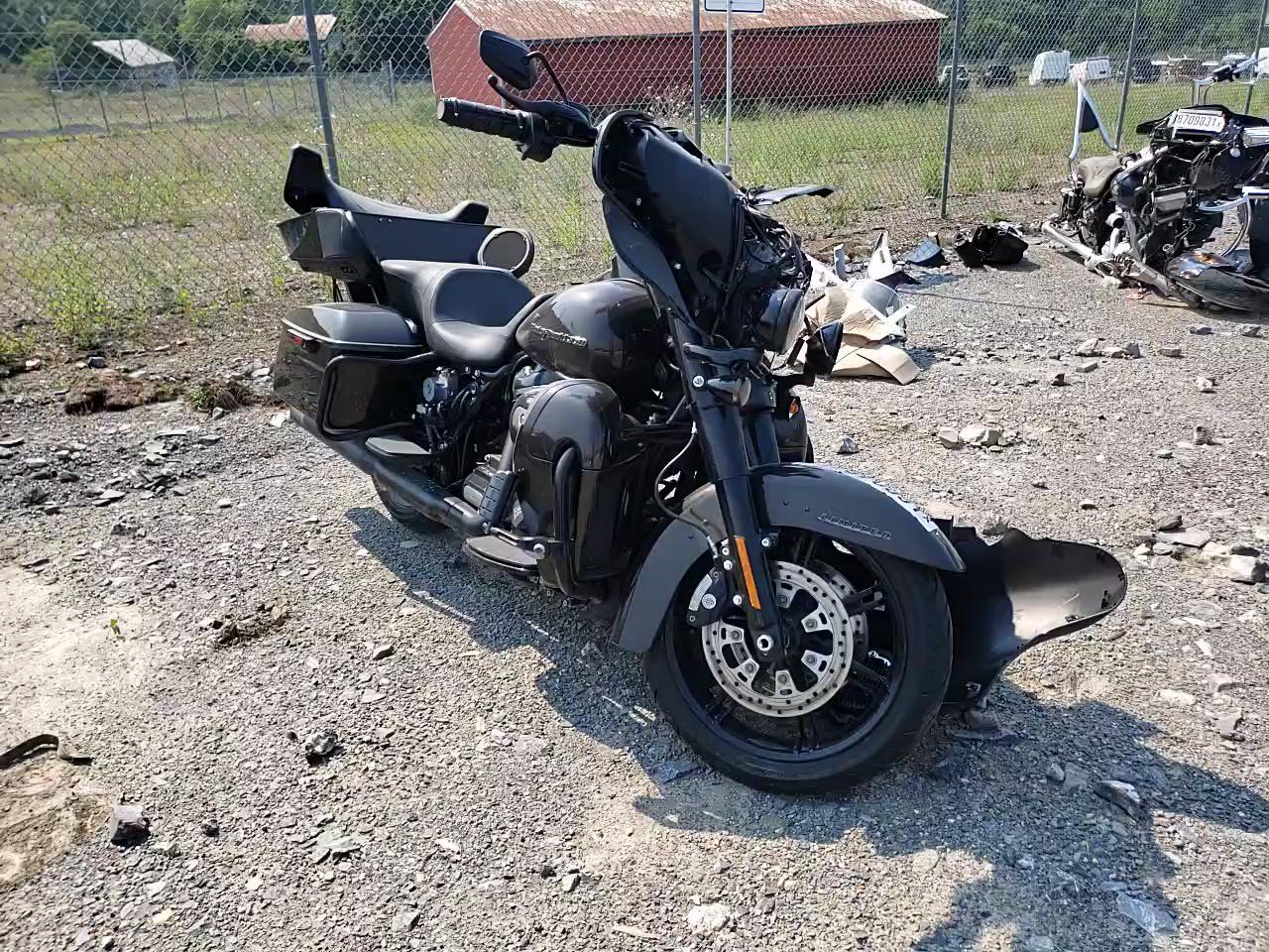 2020 HARLEY-DAVIDSON FLHTK 1HD1KEF13LB605164