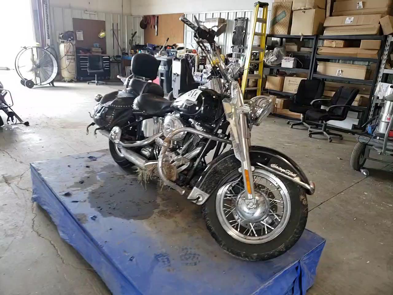 2005 HARLEY-DAVIDSON FLSTCI 1HD1BWB185Y080808