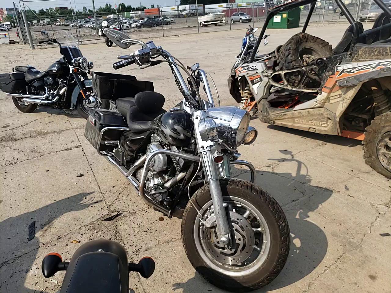 2000 HARLEY-DAVIDSON FLHRI 1HD1FBW14YY607416