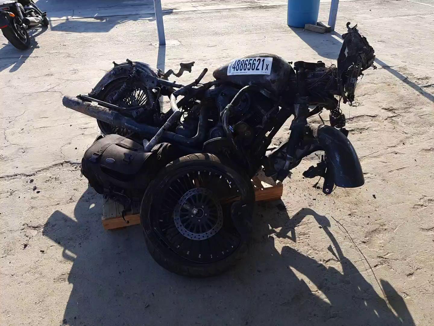 2020 HARLEY-DAVIDSON FLTRXS 1HD1KTP24LB607789