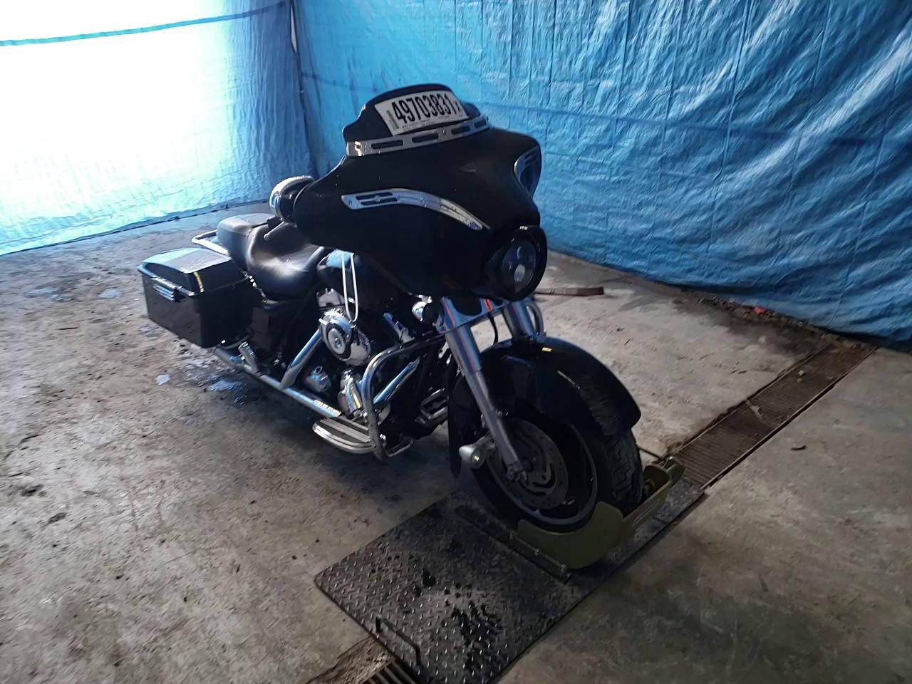 2007 HARLEY-DAVIDSON FLHX 1HD1KB4157Y651325