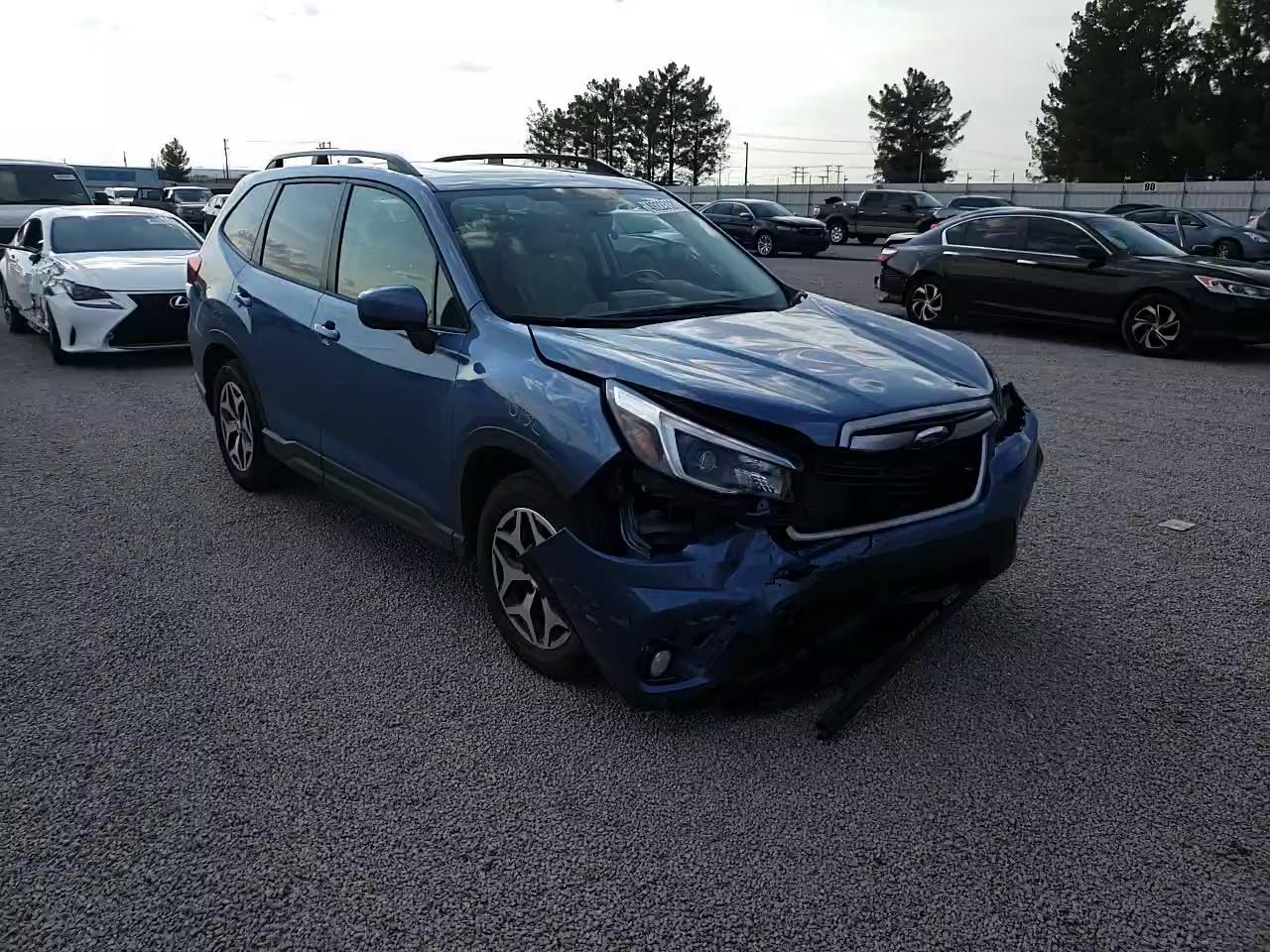 2021 SUBARU FORESTER JF2SKAFC7MH424391