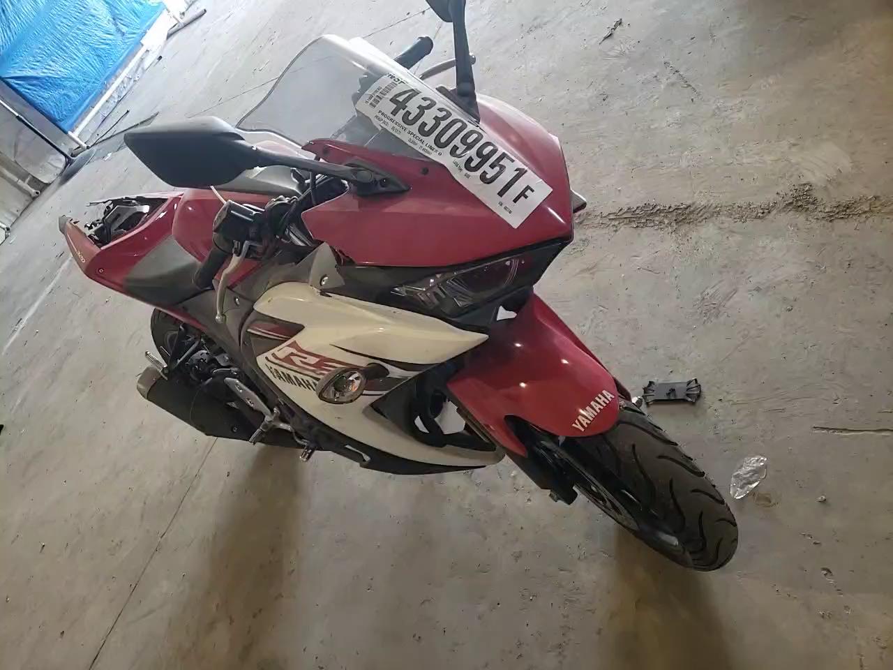 2015 YAMAHA YZFR3 MH3RH06Y0FK002746