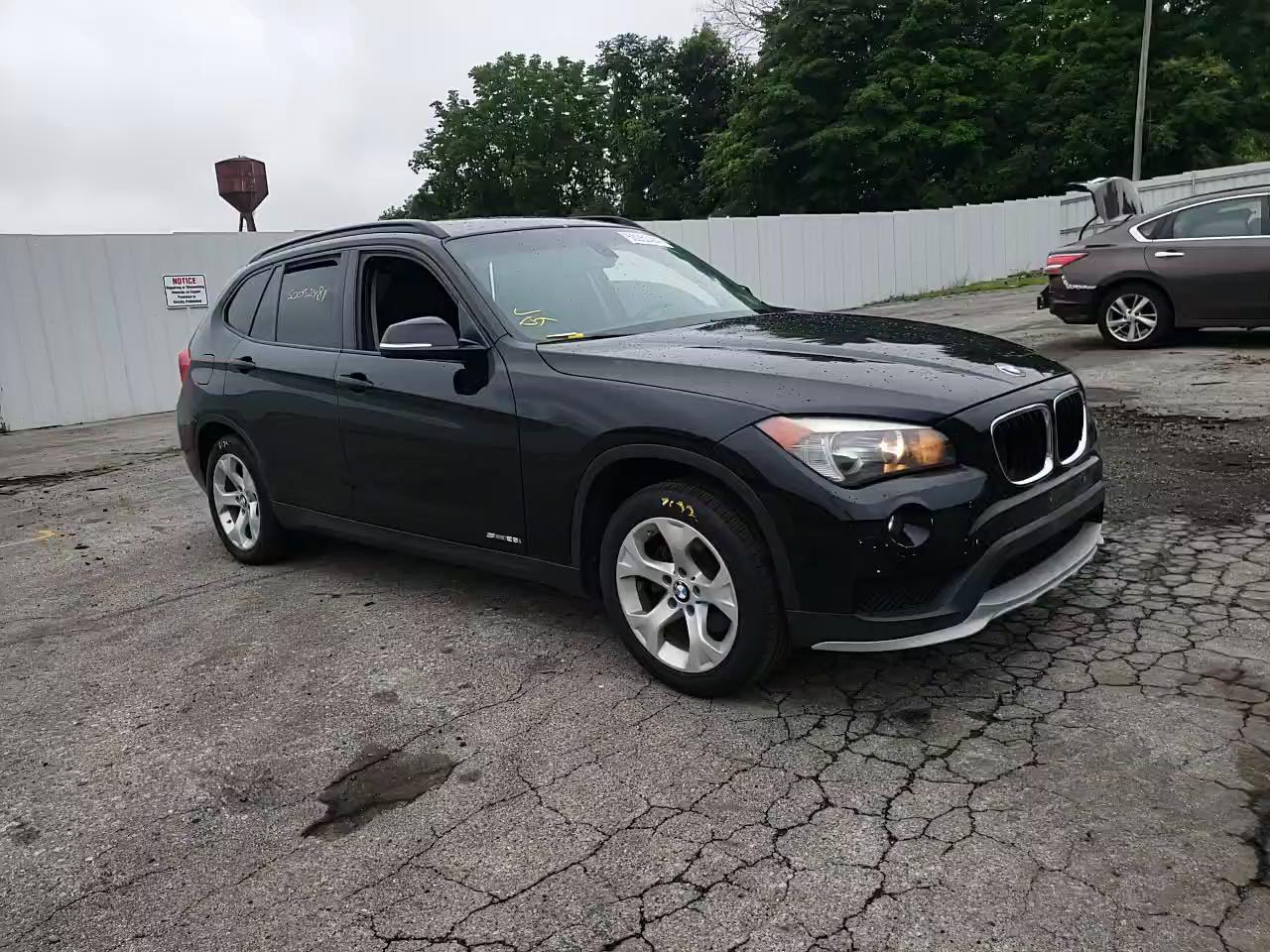 2015 BMW X1 SDRIVE2 WBAVM1C50FVZ94164
